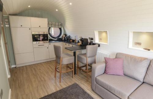Cowbridge Casa | The Hazel Pod