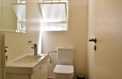 Neapoli Apartamento | The Heart Of Athens - Perfect Retreat For 2 Guests