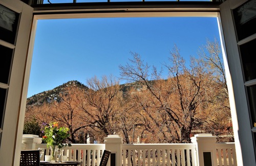 Manitou Springs Historic District Apartamento | El corazón de Manitou Springs. Galardonado Lujoso. Romántico. 2do piso este