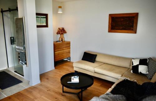 Russell Apartamento | The Heights