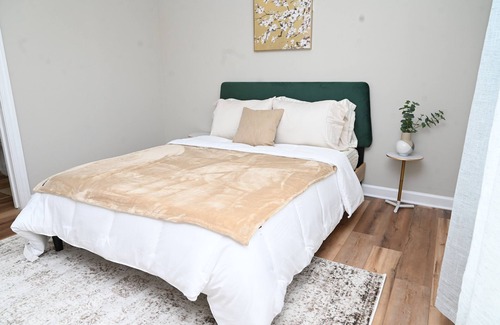 Greenville Casa | The Heir - Spacious 2 bedroom home