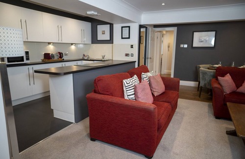 Scarborough Casa | The Helaina