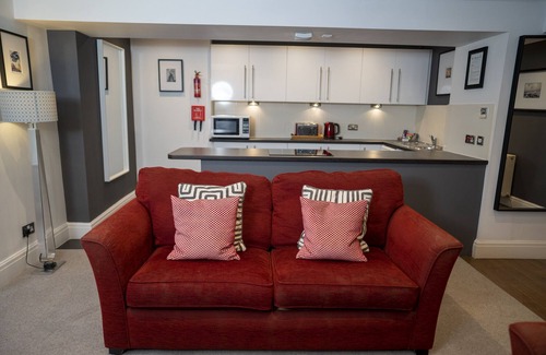 Scarborough Casa | The Helaina