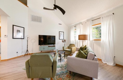 Bentonville Casa | The Hemingway