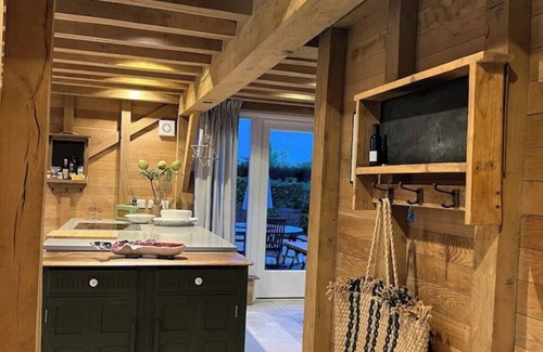 Ware Casa | The Hen House: Beautiful green oak country barn