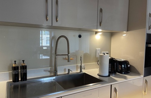 Harlow Apartamento | Apartamento-Baño privado con bañera-Ejecutivo-Balcón-city view-private parking