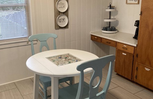 Warrington Casa | The Heron Hideaway-entire private home near NAS