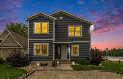 Brimfield Casa | The Heron House @Waldron Lake