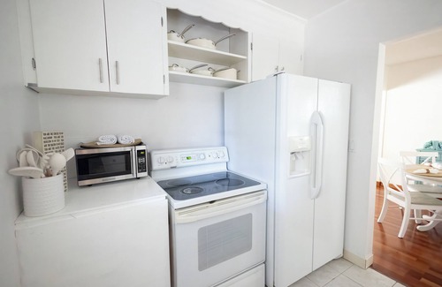Stuart Casa | The Hibiscus Haven~ centrally located near hospital/ downtown Stuart