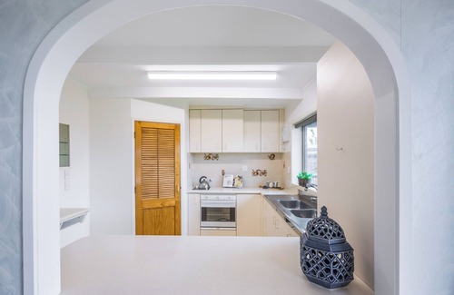Rothesay Bay Casa | The Hidden Clifftop Gem-Ocean view
