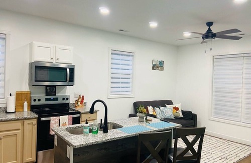Williamsburg Apartamento | The Hidden Gem – Bamboo Vibes in a Prime Location