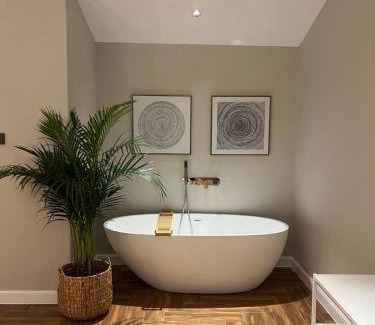 Abu Dhabi Casa | The Hidden Lodge