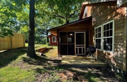 Eureka Springs Apartamento | The Hideaway at Bear Mountain Log Cabins