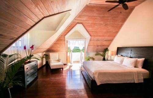 Freetown Complejo | The Hideaway Collection at Nonsuch Bay