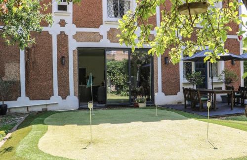 Hove Casa | The Hideaway