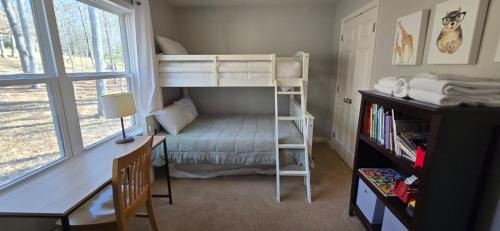 Sky Valley Casa | The Hideaway House- 3 bedroom with Hot Tub, Fenced Yard, Lake Access