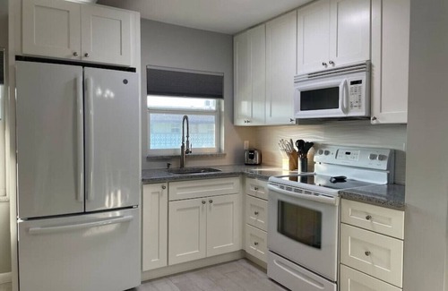 Banana River Estates Condominio | The Hideaway - Pool & 5 Minutes from the Beach