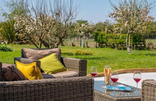 Ringstead Casa | The Hideaway S
