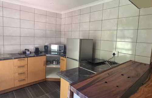 Dullstroom Casa | The Highlander Hotel