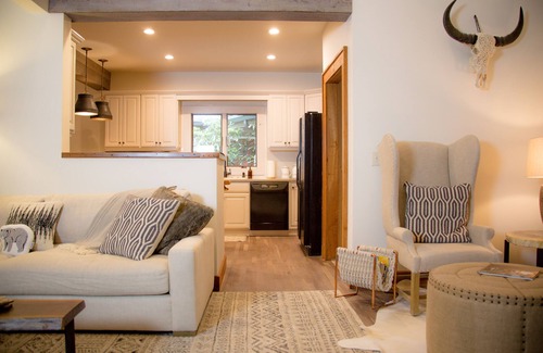 Highlands Casa | The Highlands Buck House, recientemente renovado, precioso en la ciudad con estanque privado