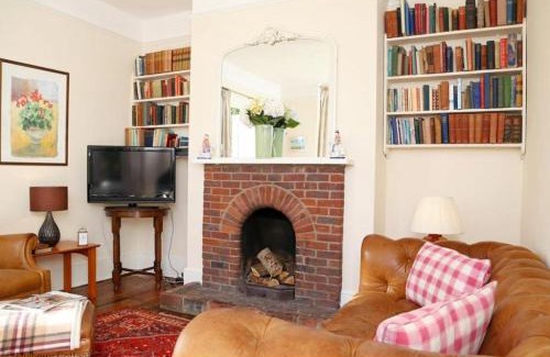 Rye Casa | The Highlands - Iden nr Rye - Tennis Court
