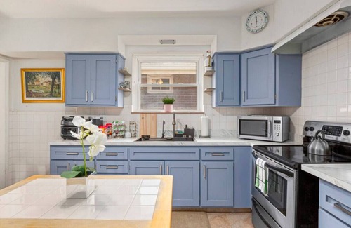 Southwest Garden Casa | The Hill | 2 Bed 2 Bath | Private Home