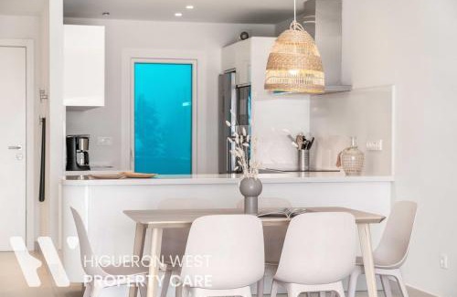 La Capellania Apartamento | The Hill Collection - The Sunset Vista by HWPC