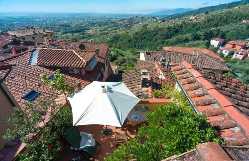 Massa Apartamento | The hill terrace
