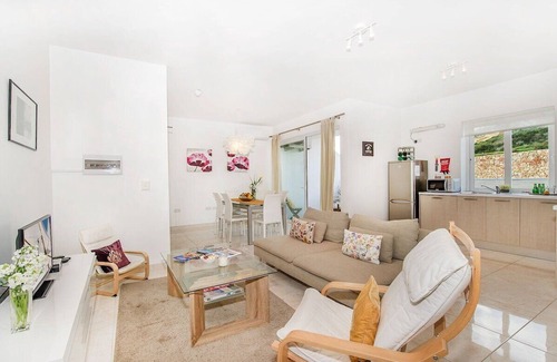 Marsalforn Apartamento | The Hillock North B9