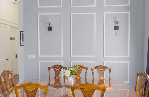 Seventh Ward Casa | The Historic Bourbon Suit walk to French Quarter