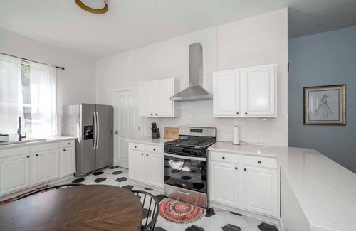 Covington Condominio | The Historic John H Dickman House