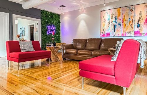 Downtown Cincinnati Apartamento | The Historic Lyric Penthouse with Private Rooftop