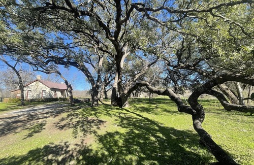 Hico Casa | The Historic Rock House