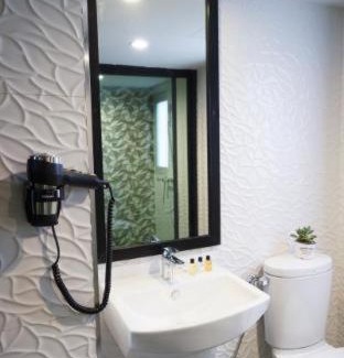 Huay Kaew Hotel | The Hive Chiang Mai Hotel