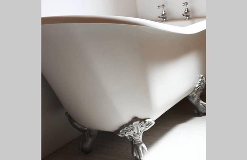 St Mary's Bay Casa | The Hive with Hot tub