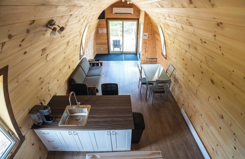 Mauricie Apartamento | The Hobbit | tiny house | dogfriendly