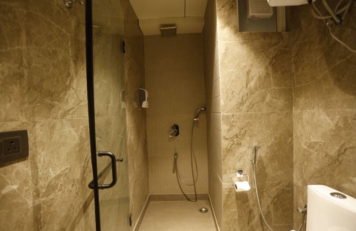 Noida Hotel | The Hoften Lotus Court Noida