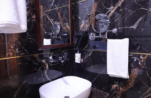 Kaul Hotel | The Hoften Snowia Luxury Stay