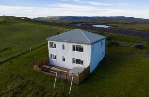 Kirkjubaejarklaustur Casa | The Holiday Houses by Stay in Iceland