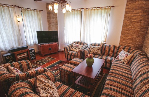 Saliste Villa | The Holiday House