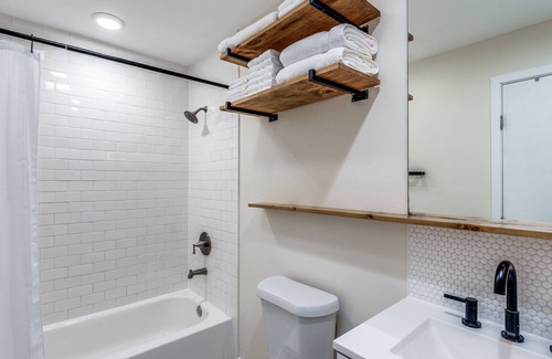 Universal City Casa | The Home away from Home