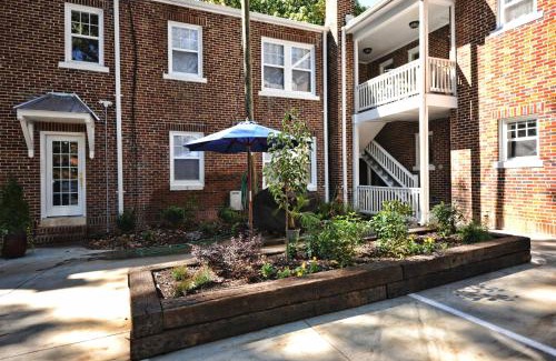 Dilworth Apartamento | The Home Collection CLT: Kirkwood Avenue