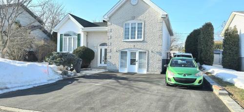 Vaudreuil Apartamento | The Home Sweet Home 20 Mnt away From Airport