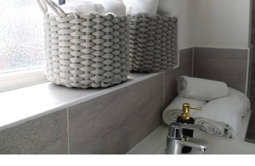 Peterborough Casa | Ejecutivo-Vista a la Ciudad-Casa-Baño Privado-Pearl