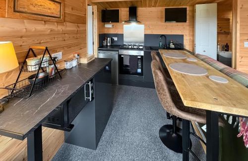 Ham Casa | The Homestead Compact