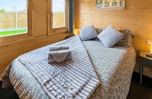 Ham Casa | The Homestead Compact