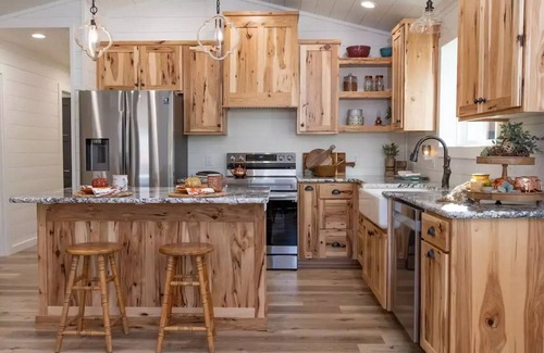 Halfway Casa | The Homestead