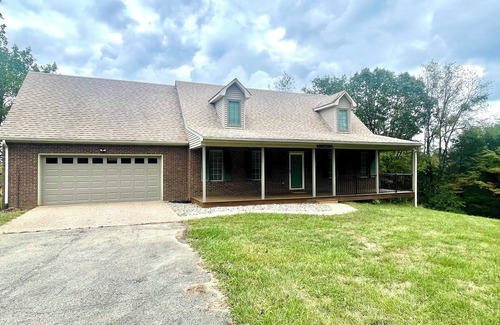 Rineyville Casa | The Honey Spot! Your Quiet retreat in Rineyville.