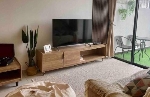 Hulu Kinta Apartamento | The Horizon @ Ipoh - Cozy Condo with Balcony Patio