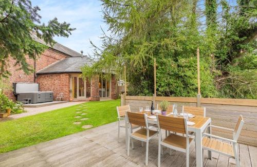 Paignton Casa | The Horse Gin